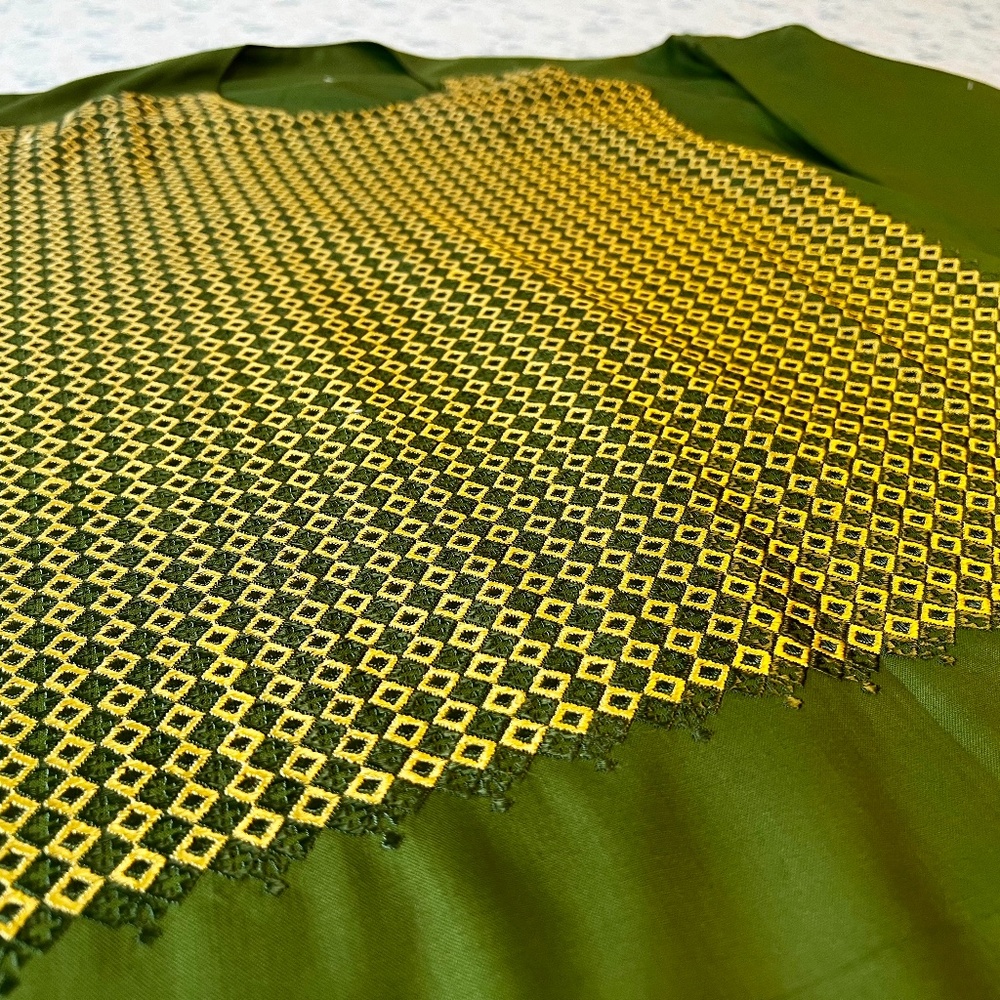 Afghan Khamaki Ghara embroidery (Large-Square)